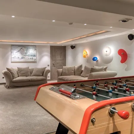 Holiday home Luxurioeses Ferienchalet-ischgl *